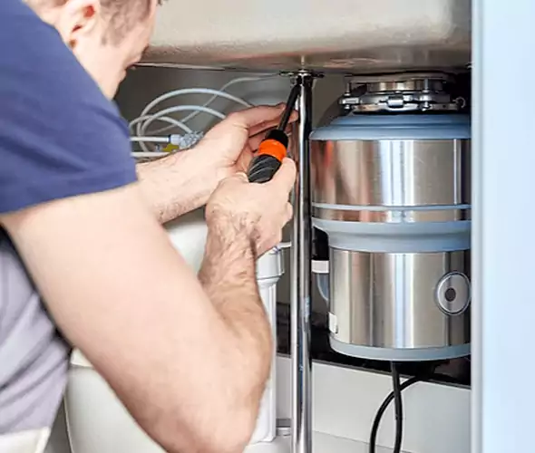 Expert Plumber for Garbage Disposal Replacement in Vero Beach South, FL