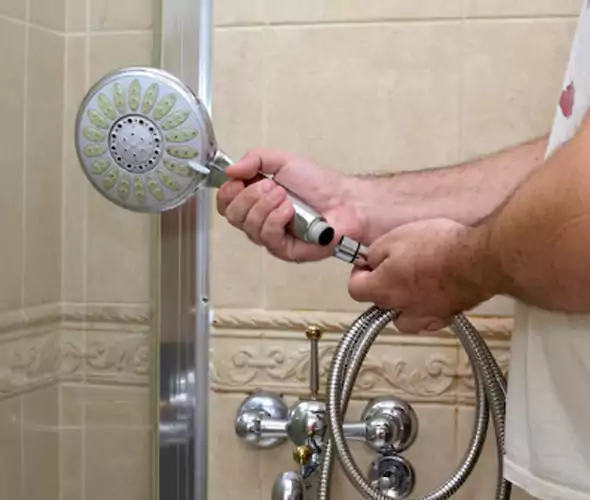 Professional Shower Repair Specialist in Vero Beach South, FL: Schedule Affordable Shower Services with Us