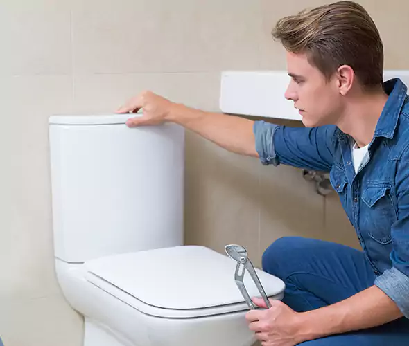 Expert Plumber for Toilet Replacement in Vero Beach South, FL: Schedule Affordable Toilet Replacement Services with Us