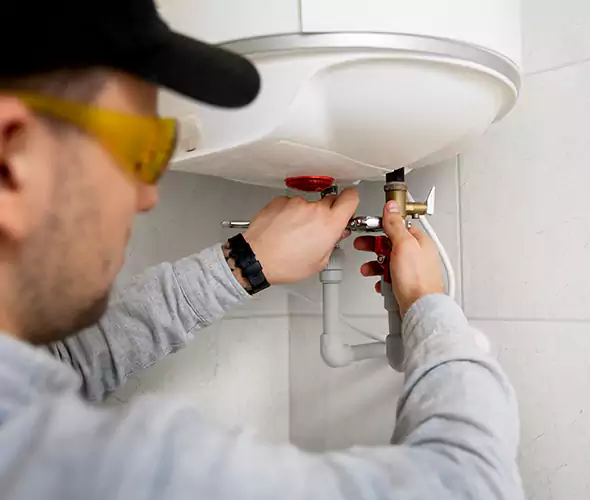 Get Affordable Water Heater Repair Service in Vero Beach South, FL