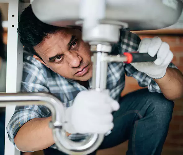 Expert Plumber for Water Line Repair in Vero Beach South, FL: Schedule Affordable Water Line Repair Services with Us