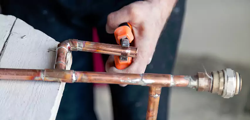 Professional Copper Pipe Leak Repair Services in Vero Beach South, FL