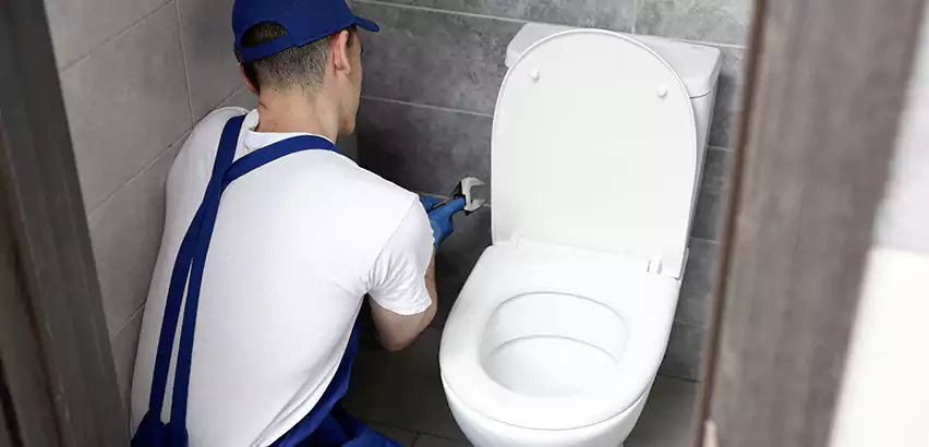 Toilet Lid Replacement in Vero Beach South